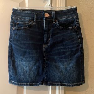 American Eagle Denim Skirt size 0